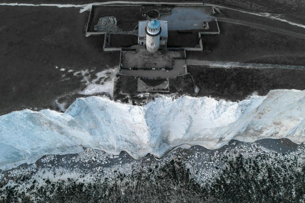 Galvanized c-channel for weather-resistant home construction