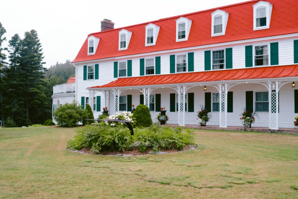 Queens Hotel Historic Charm and Comfort