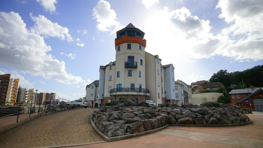 Ultra batten metal siding for stylish and strong house exteriors