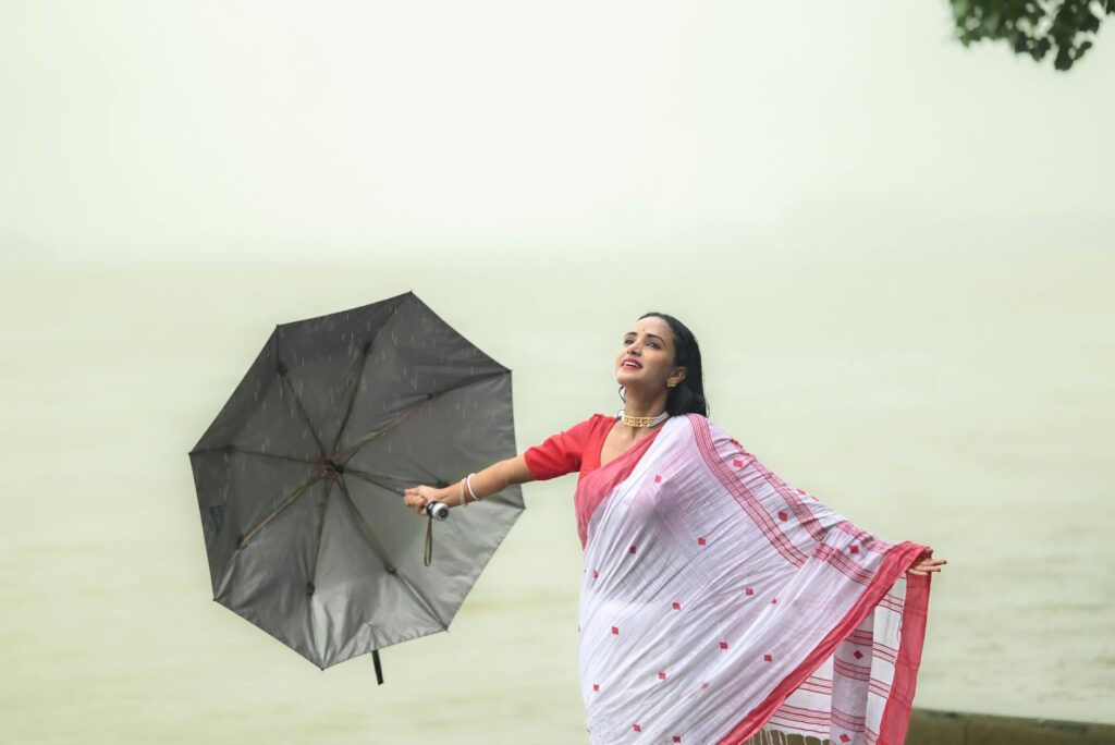 Kano Sari: Elegant Riverside Retreat in Ubud