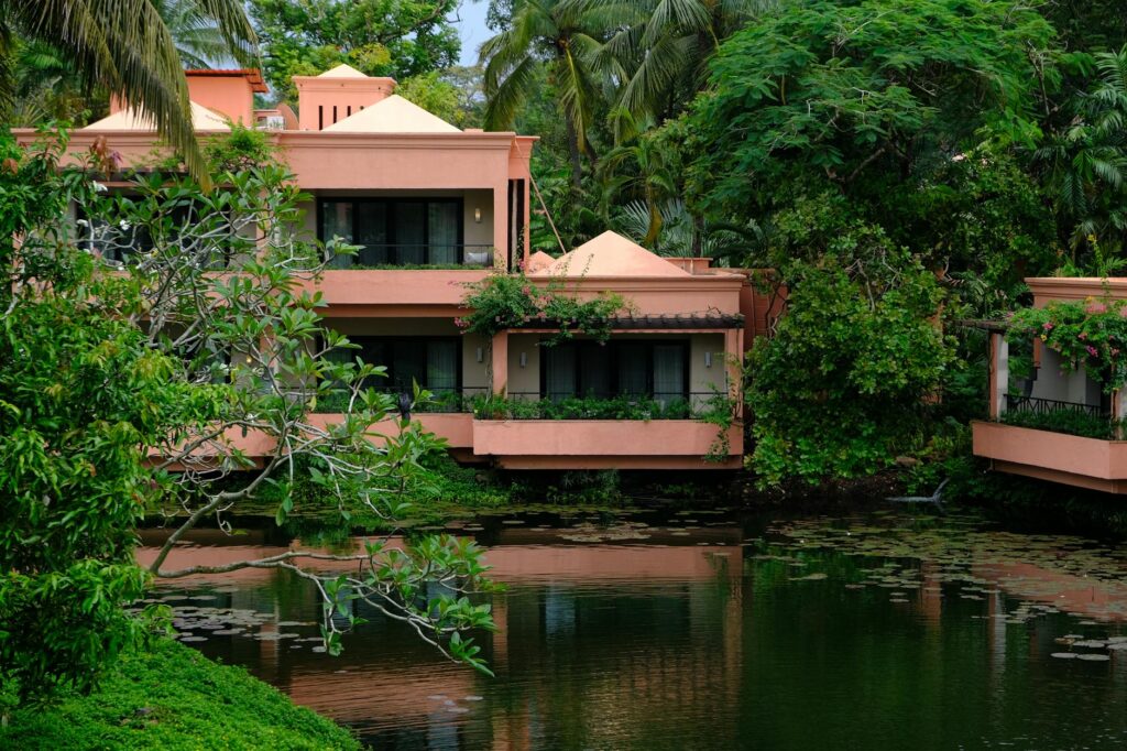 Villa Pinkaboo: Bold Luxury in the Heart of Canggu